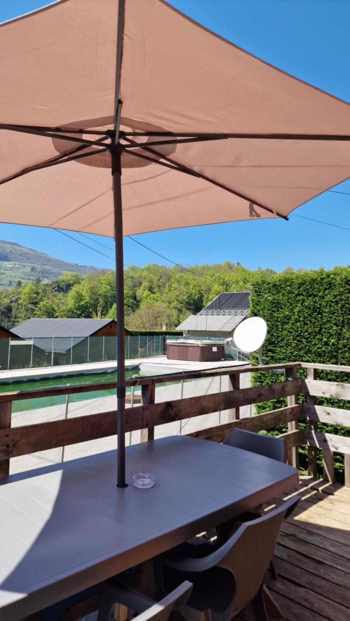Chalet Bord De Lac Avec Piscine N2E Laffrey Buitenkant foto