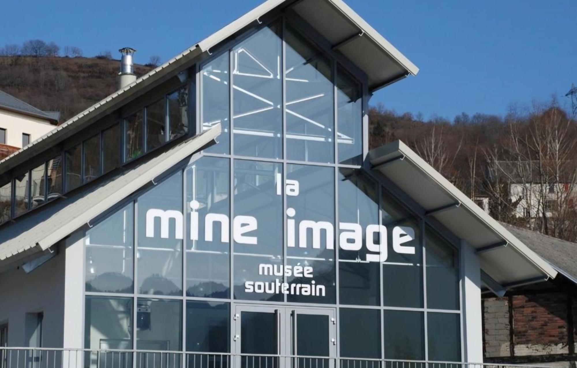 Chalet Bord De Lac Avec Piscine N2E Laffrey Buitenkant foto